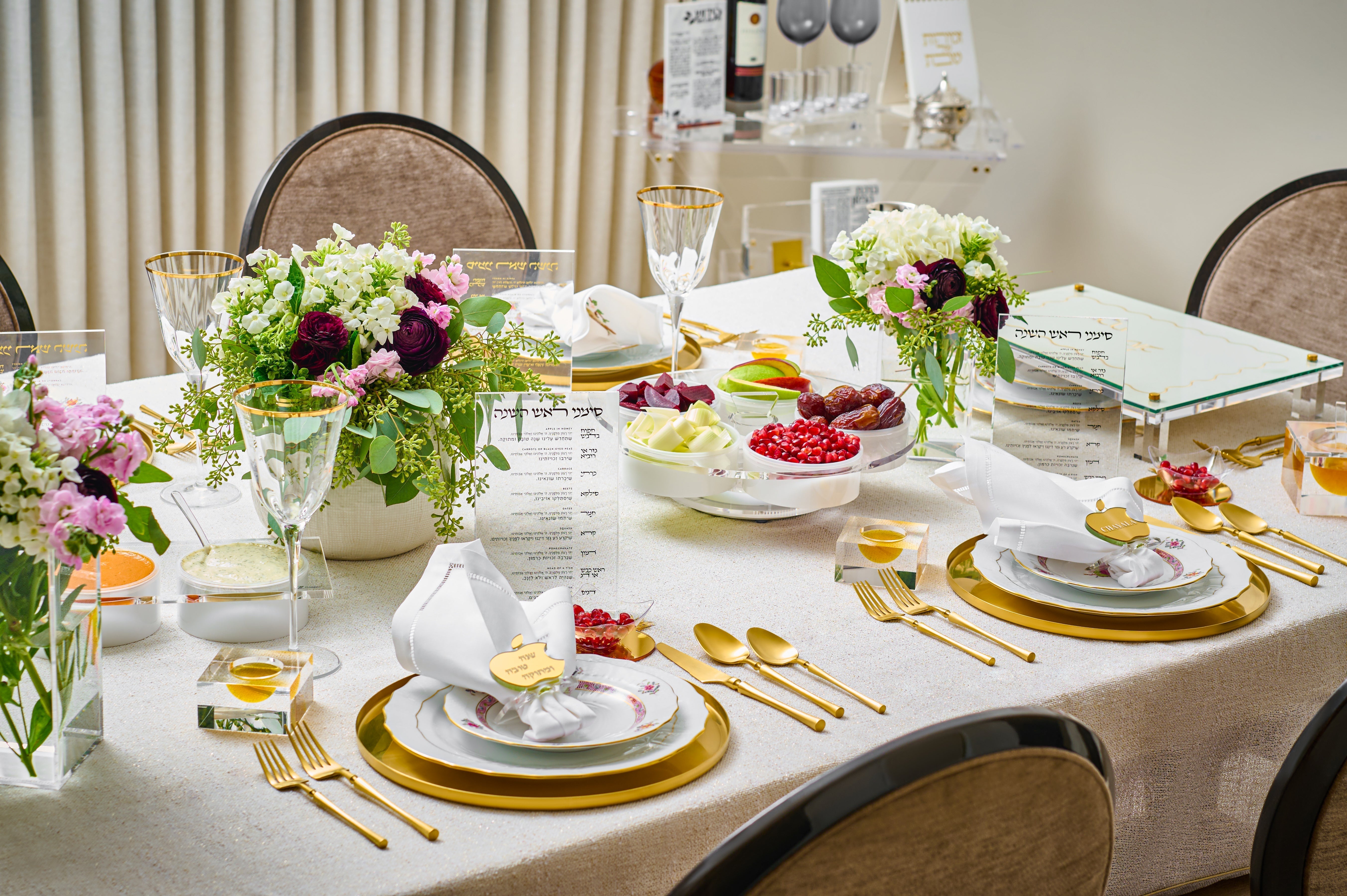 Elevate Your Rosh Hashanah Table with Modern Judaica and Luxury Lucite Decor