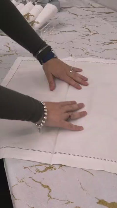 wrapping the linen napkin ring set