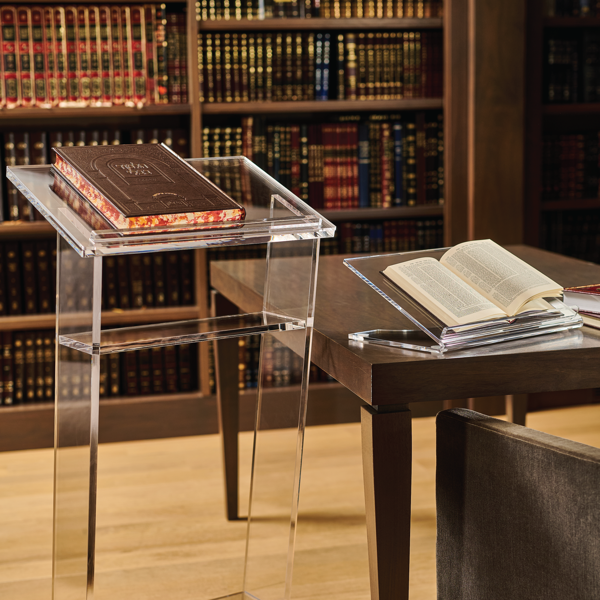 Acrylic lectern with books in a library setting - Zstander